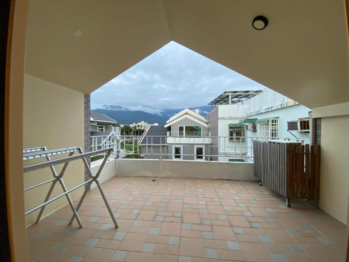 北歐小宅-市區電梯民宿附停車位 Hualien Exterior foto